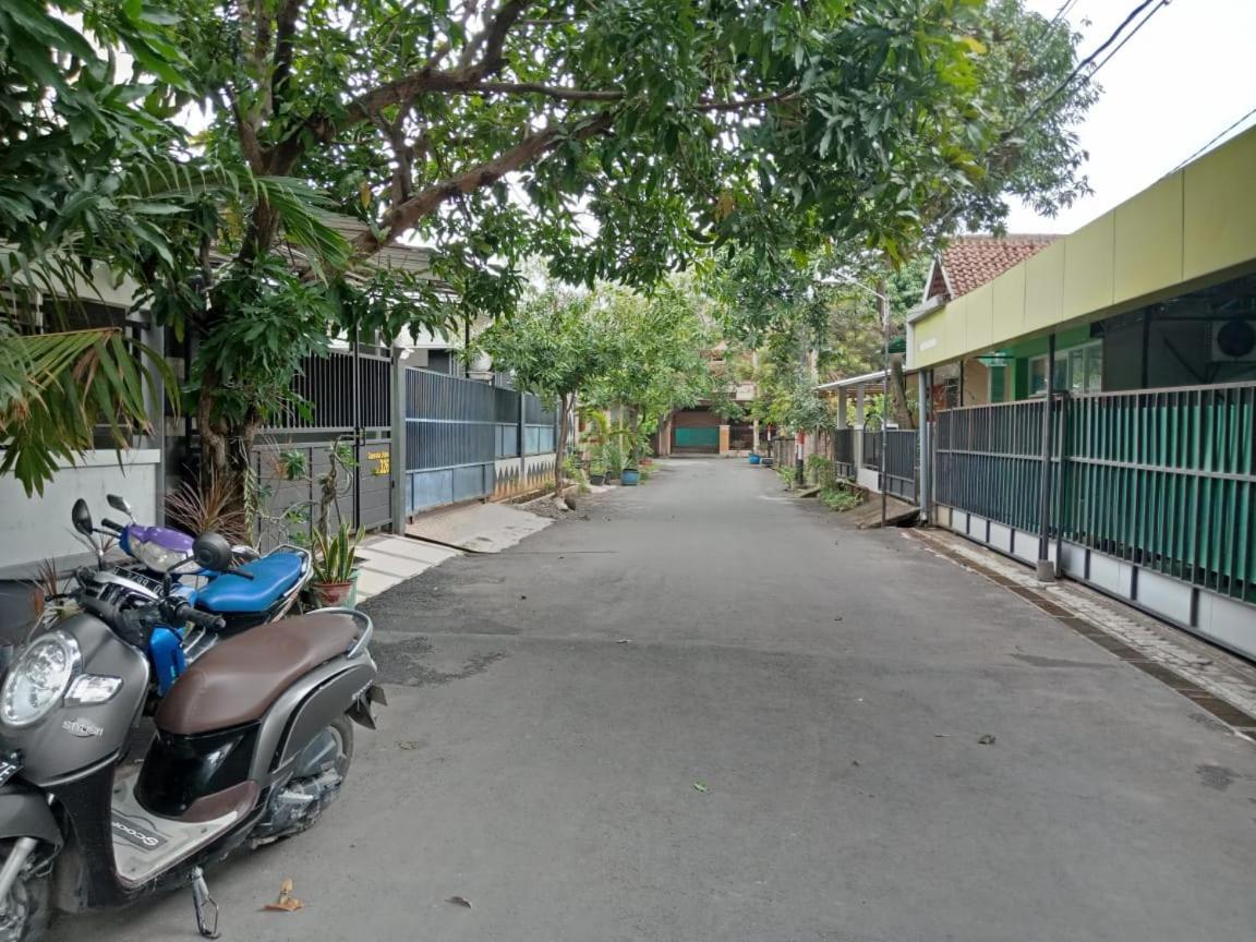 Alastuwo Amaya Guest House Syariah المظهر الخارجي الصورة