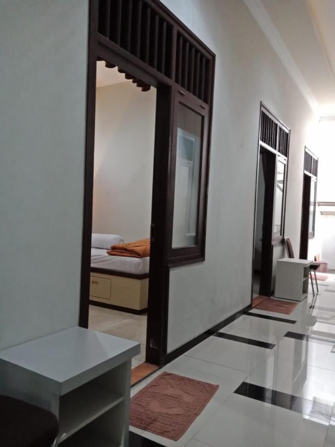 Alastuwo Amaya Guest House Syariah المظهر الخارجي الصورة