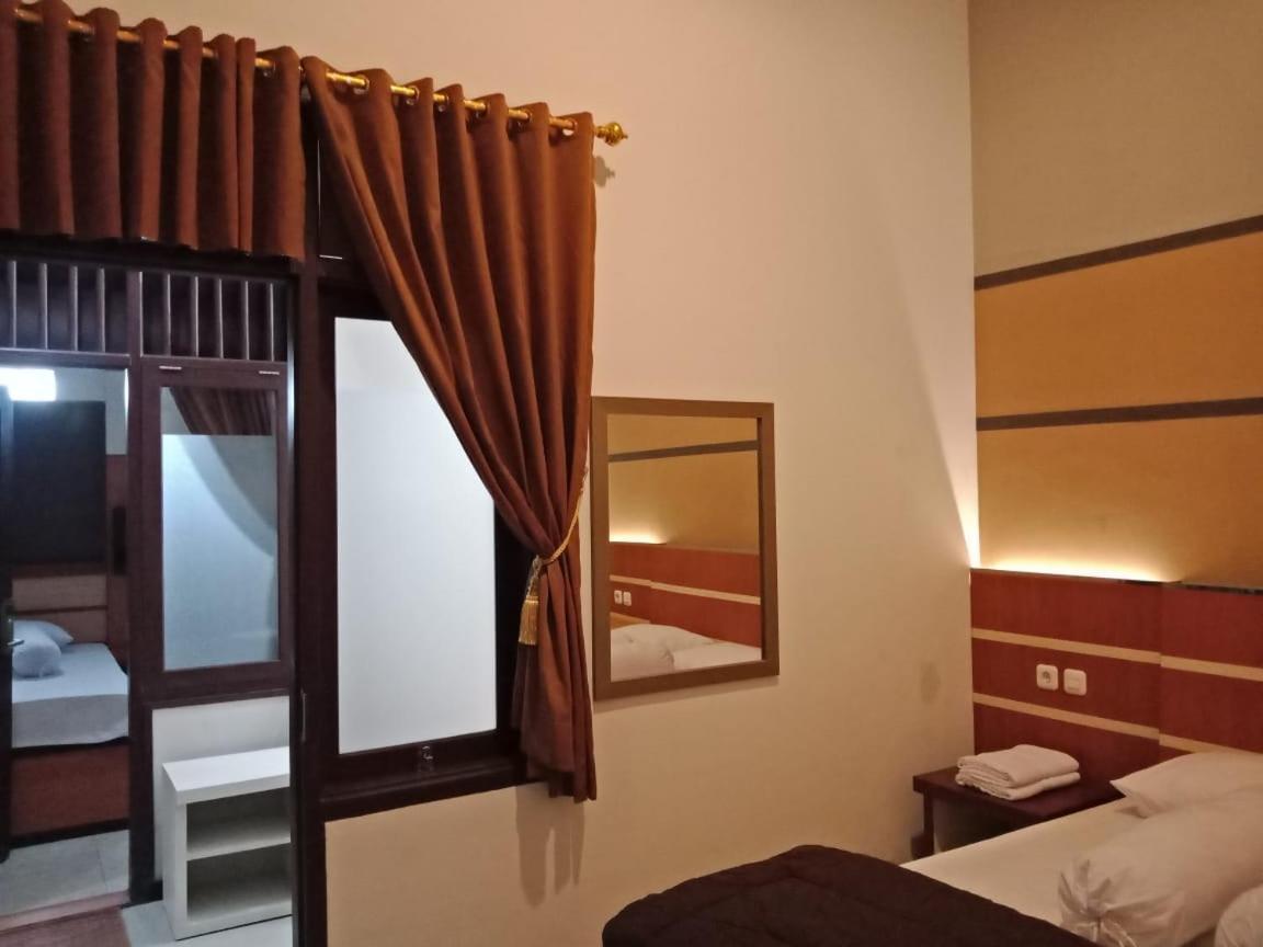 Alastuwo Amaya Guest House Syariah المظهر الخارجي الصورة